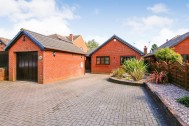 Images for Fair Close, Frankton, Rugby