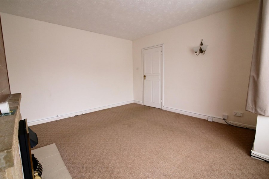 Images for Hibbert Close, Rugby EAID:CROWGALAPI BID:1