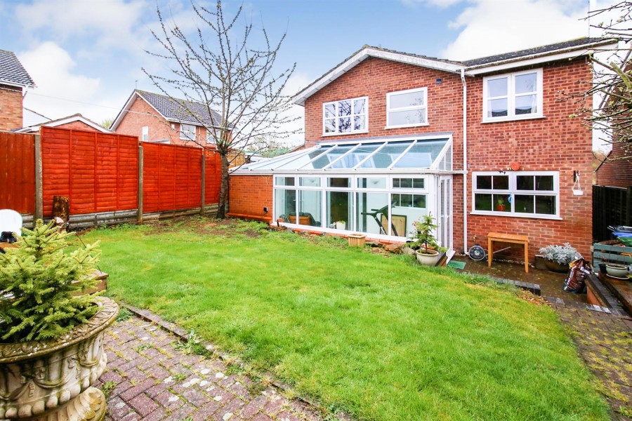 Images for Hazelwood Close, Dunchurch, Rugby EAID:CROWGALAPI BID:1