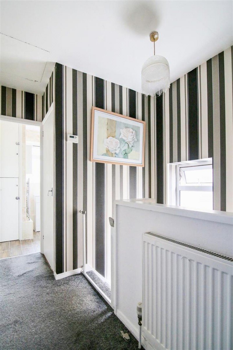 Images for Loverock Crescent, Hillmorton, Rugby EAID:CROWGALAPI BID:1