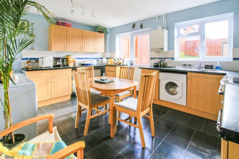 Images for Bathurst Close, Rugby EAID:CROWGALAPI BID:1