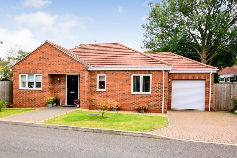 Images for Grange Close, Bilton Village, Rugby EAID:CROWGALAPI BID:1