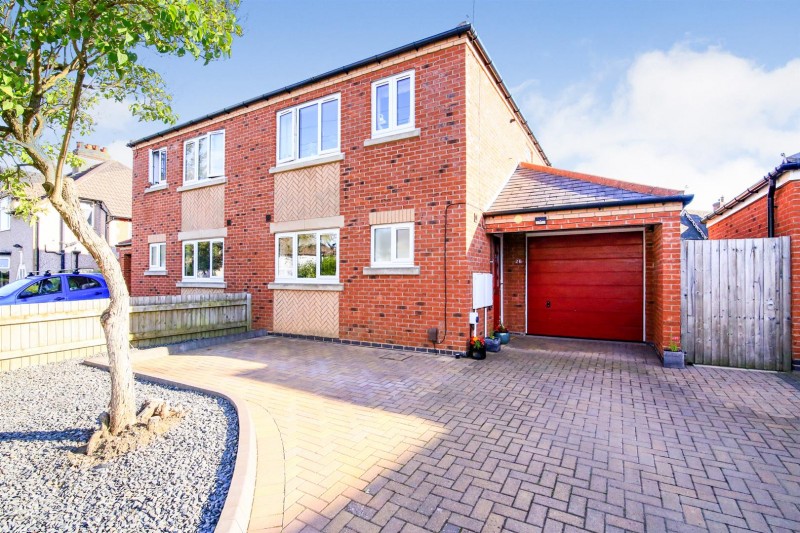 View Full Details for Millfields Avenue, Hillmorton, Rugby - EAID:CROWGALAPI, BID:1