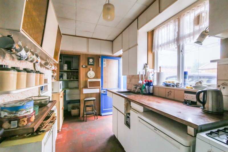 Images for Charlesfield Road, Rugby EAID:CROWGALAPI BID:1