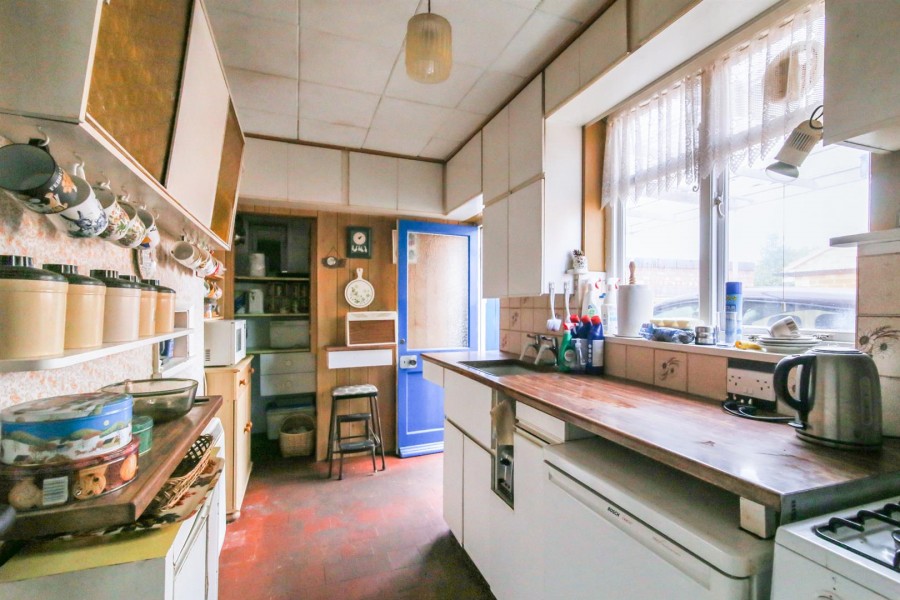Images for Charlesfield Road, Rugby EAID:CROWGALAPI BID:1