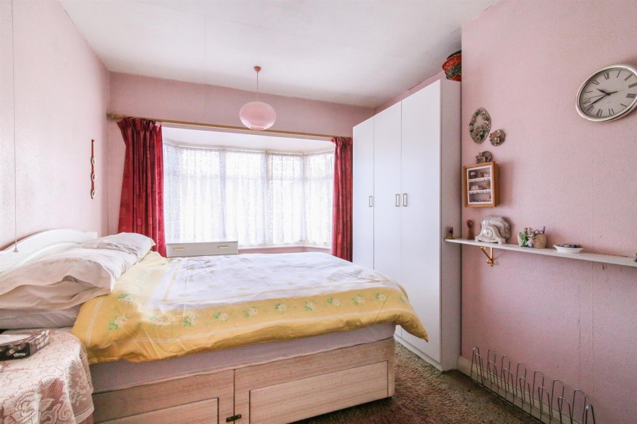 Images for Charlesfield Road, Rugby EAID:CROWGALAPI BID:1