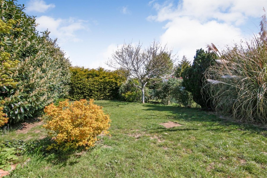 Images for Linnell Road, Hillmorton,  Rugby EAID:CROWGALAPI BID:1