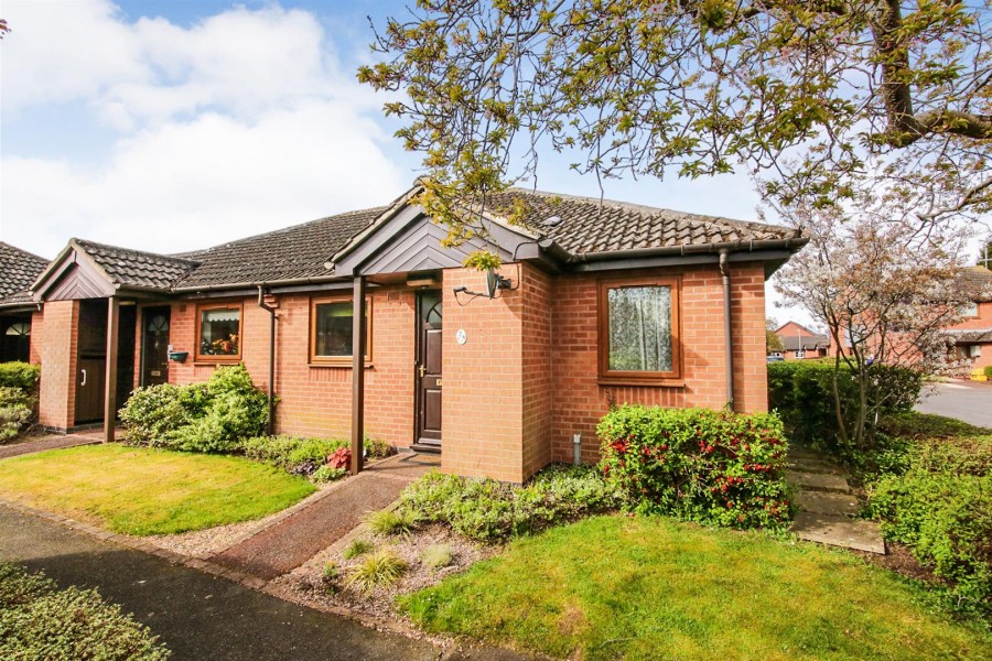 Images for Ferrieres Close, Dunchurch, Rugby EAID:CROWGALAPI BID:1