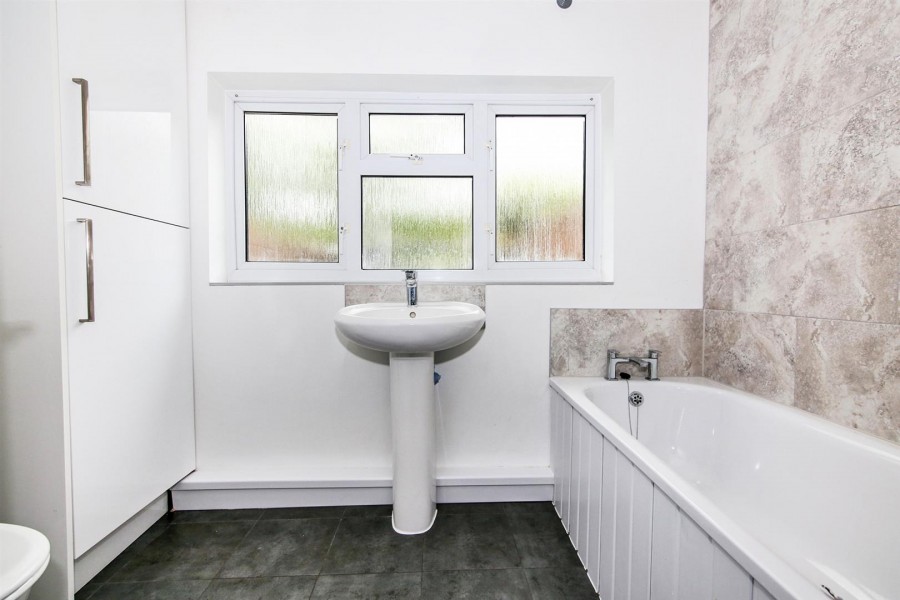 Images for Essex Street, Rugby EAID:CROWGALAPI BID:1