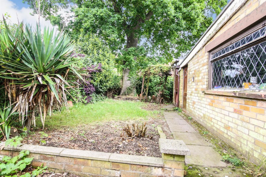 Images for Falstaff Drive, Woodlands, Rugby EAID:CROWGALAPI BID:1
