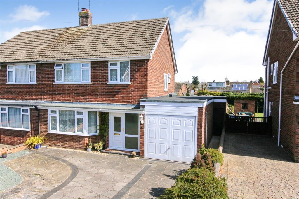 Macaulay Road, Shakespeare Gardens, Rugby Crowhurst Gale