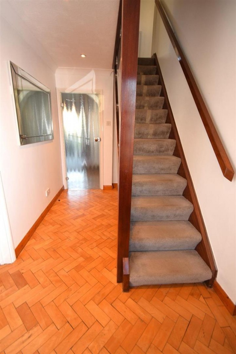 Images for The Square, Dunchurch, Rugby EAID:CROWGALAPI BID:2