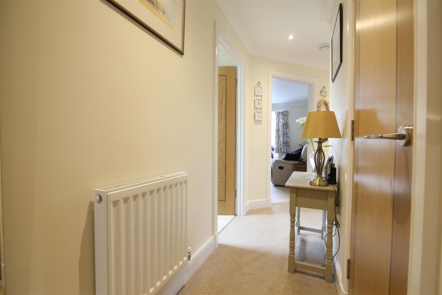 Images for Crick Road, Hillmorton, Rugby EAID:CROWGALAPI BID:1