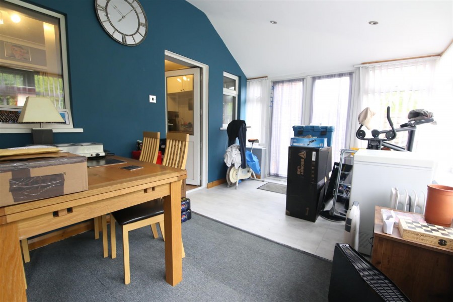 Images for Meadow Road, Newbold, Rugby EAID:CROWGALAPI BID:1