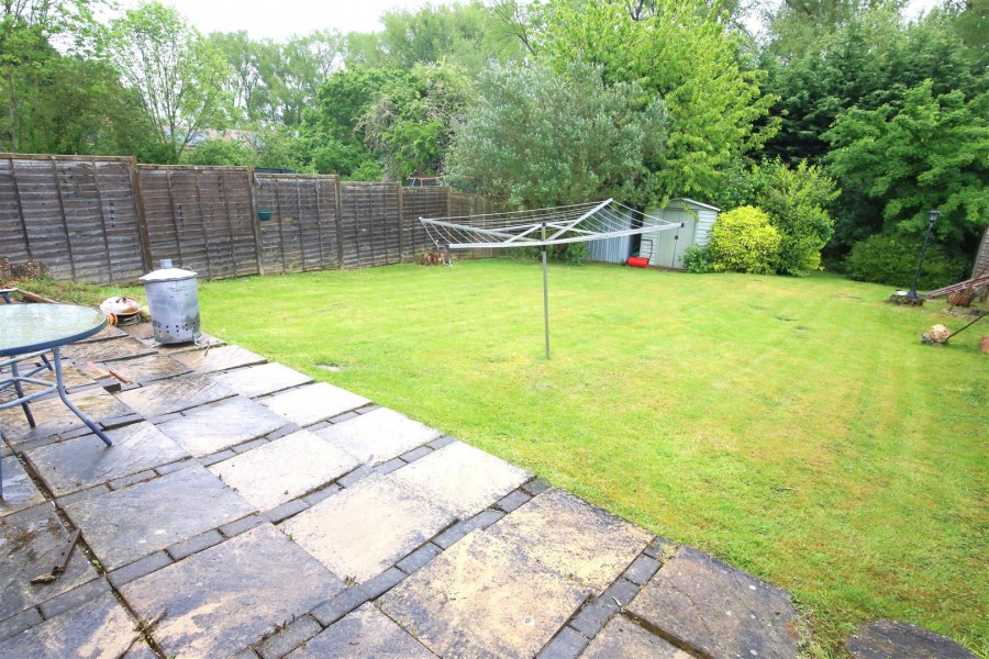 Images for Meadow Road, Newbold, Rugby EAID:CROWGALAPI BID:1
