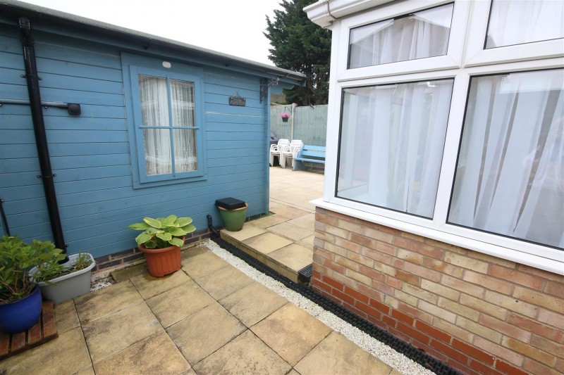 Images for Seabroke Avenue, Rugby, Warwickshire EAID:CROWGALAPI BID:1