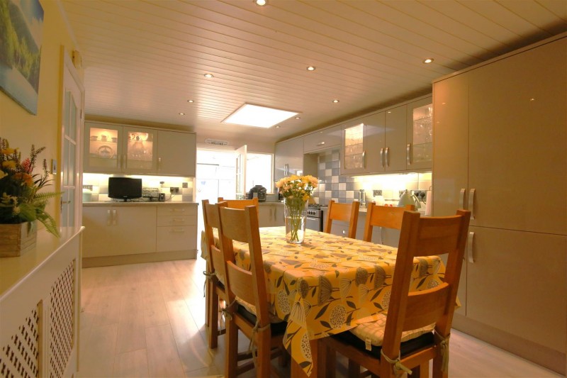 Images for Seabroke Avenue, Rugby, Warwickshire EAID:CROWGALAPI BID:1