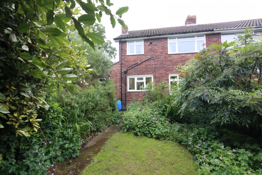 Images for Bilton Road, Rugby EAID:CROWGALAPI BID:1