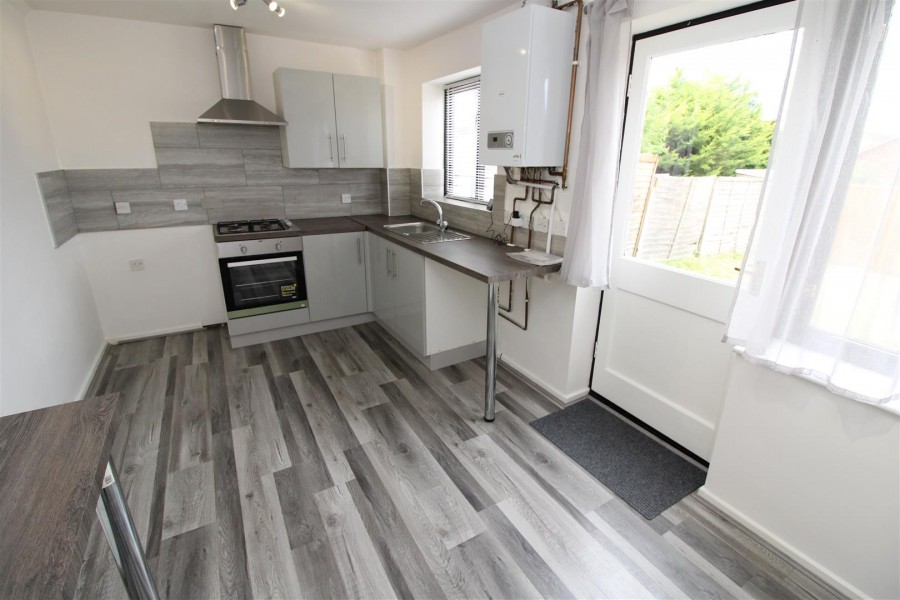 Images for Armstrong Close, Rugby, Warwickshire EAID:CROWGALAPI BID:2