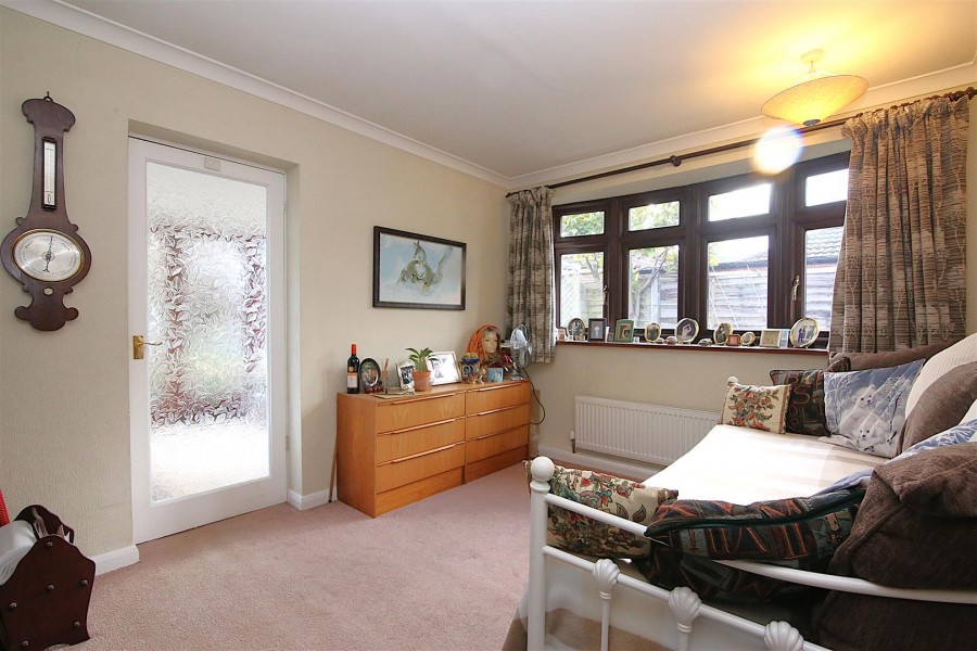 Images for Landseer Close, Hillmorton, Rugby EAID:CROWGALAPI BID:1