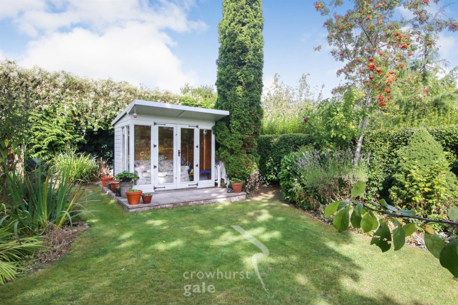 Images for Longrood Road, Rugby EAID:CROWGALAPI BID:1