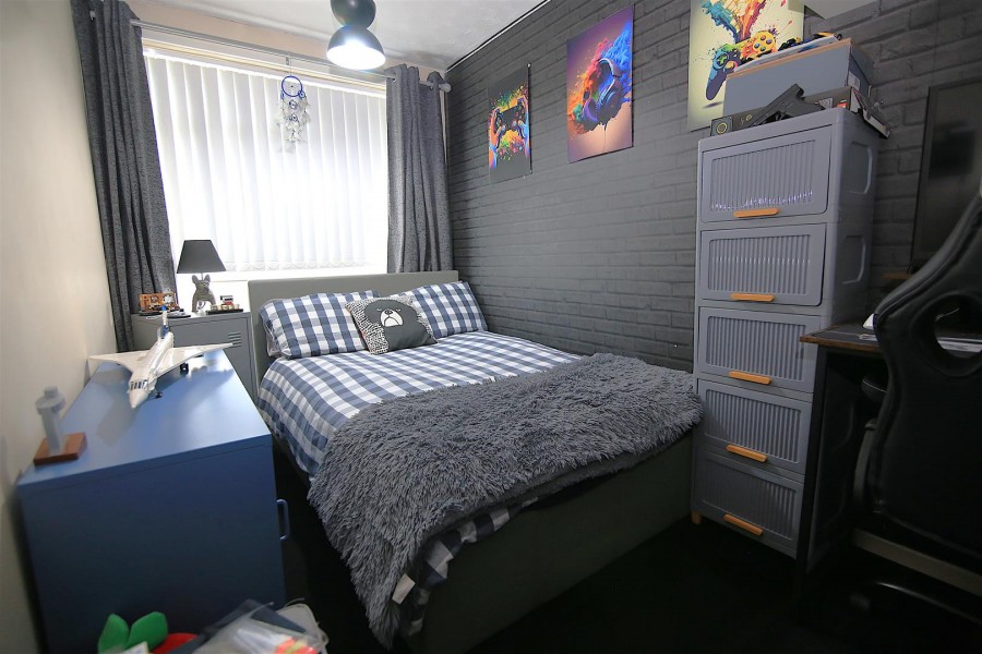 Images for Frobisher Road, Rugby EAID:CROWGALAPI BID:1