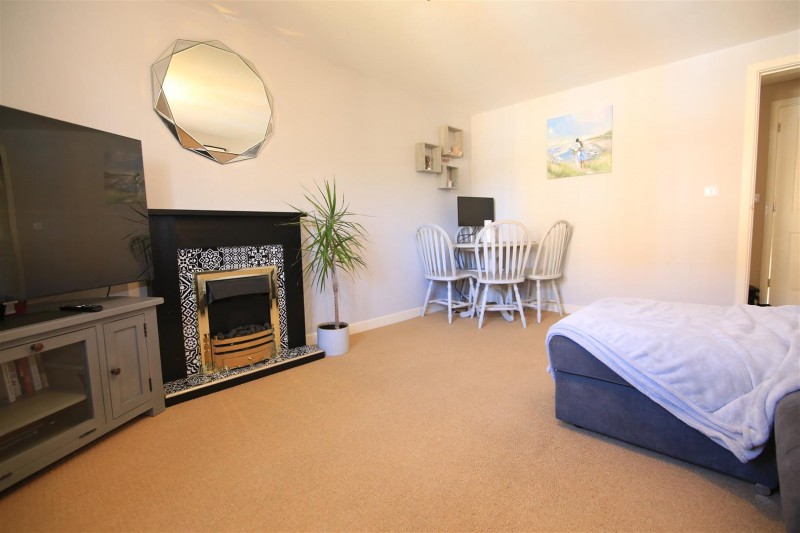 Images for Gardeners End, Bilton EAID:CROWGALAPI BID:1