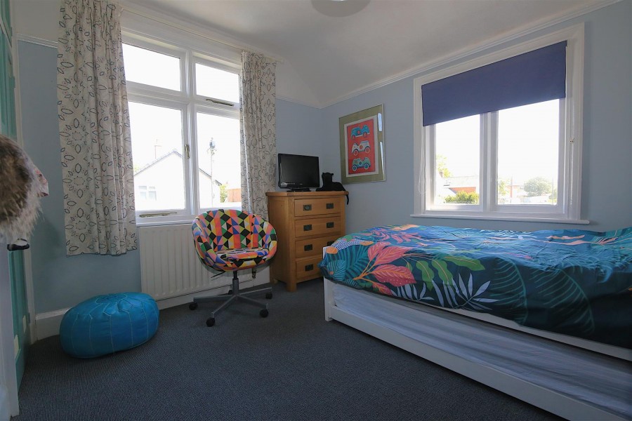 Images for Hampden Way, Bilton Village, Rugby, Warwickshire EAID:CROWGALAPI BID:1