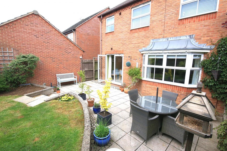 Images for Judith Way, Cawston, Rugby EAID:CROWGALAPI BID:1