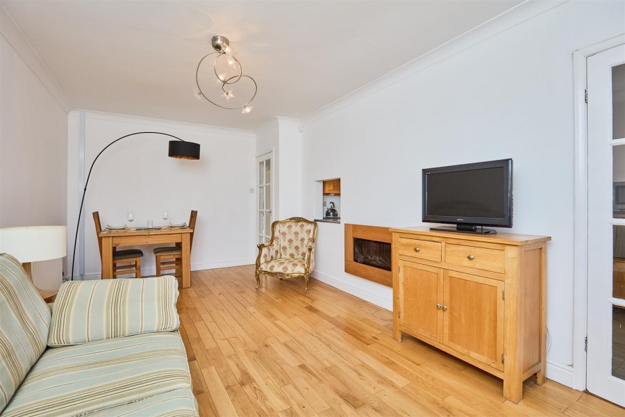 Images for Montague Road, Rugby EAID:CROWGALAPI BID:1
