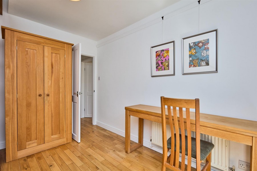 Images for Montague Road, Rugby EAID:CROWGALAPI BID:1