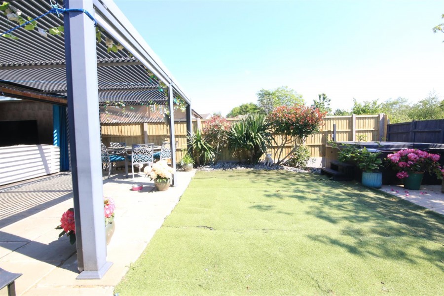 Images for Dreyer Close, Rugby EAID:CROWGALAPI BID:1