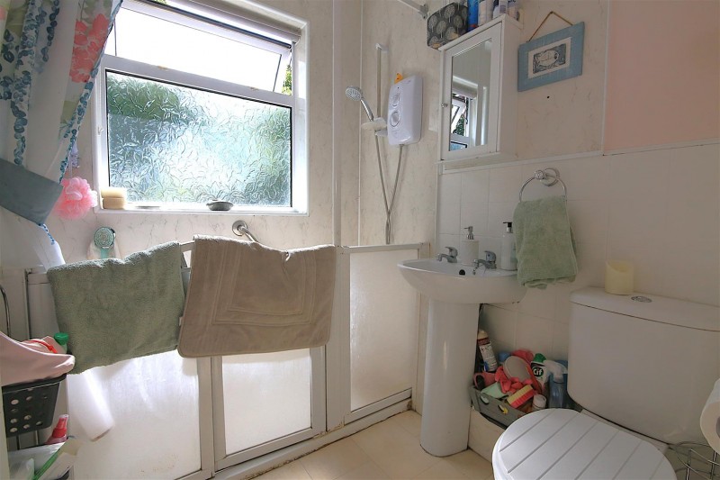 Images for Bilton Road, Rugby EAID:CROWGALAPI BID:1