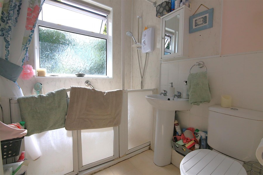 Images for Bilton Road, Rugby EAID:CROWGALAPI BID:1