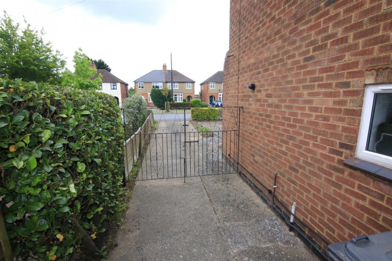 Images for Alwyn Road, Bilton, Rugby EAID:CROWGALAPI BID:1