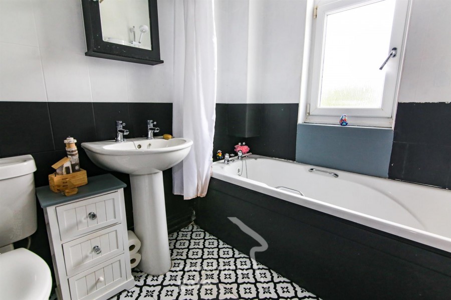 Images for Rugby Road, Long Lawford, Rugby EAID:CROWGALAPI BID:1