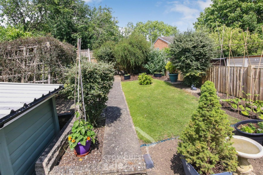 Images for Main Street, Newbold, Rugby EAID:CROWGALAPI BID:1