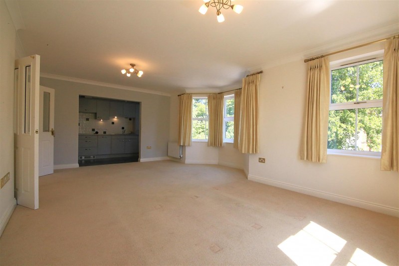 Images for Streeton House, Lime Tree Village, Rugby EAID:CROWGALAPI BID:1
