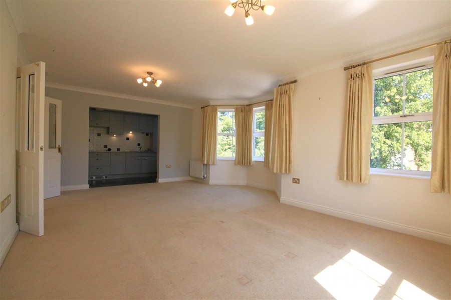 Images for Streeton House, Lime Tree Village, Rugby EAID:CROWGALAPI BID:1