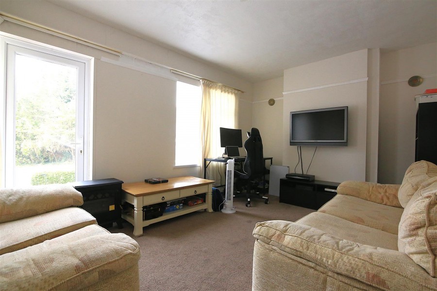 Images for Lytham Road, Rugby EAID:CROWGALAPI BID:1