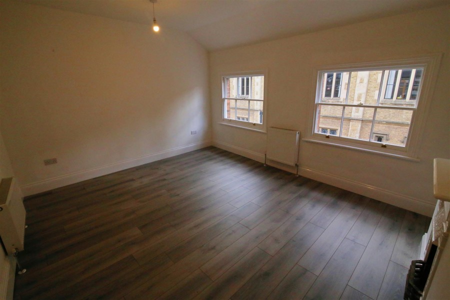 Images for Lawrence Sheriff Street, Rugby EAID:CROWGALAPI BID:2