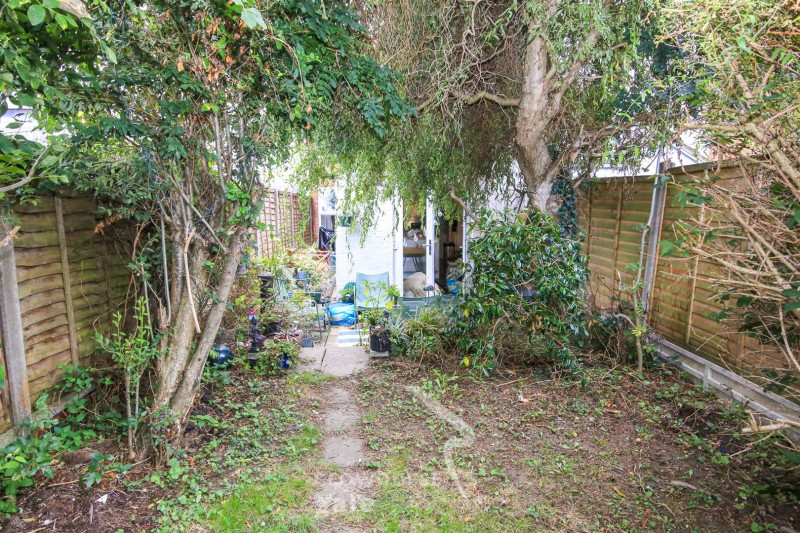 Images for Benn Street, Rugby, Warwickshire EAID:CROWGALAPI BID:1