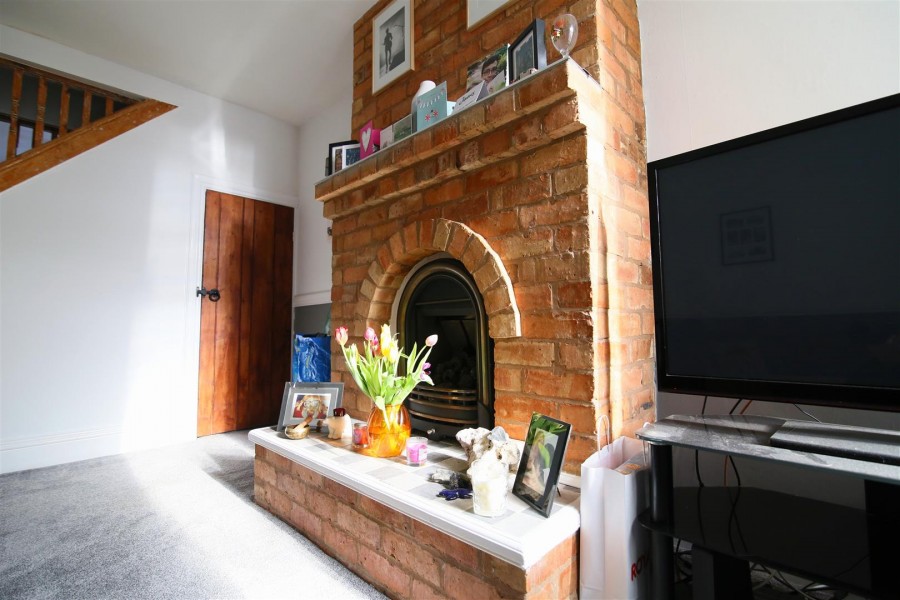 Images for South Street, Rugby EAID:CROWGALAPI BID:2