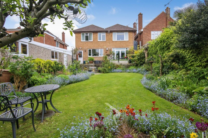 Images for Barton Road, Rugby EAID:CROWGALAPI BID:1