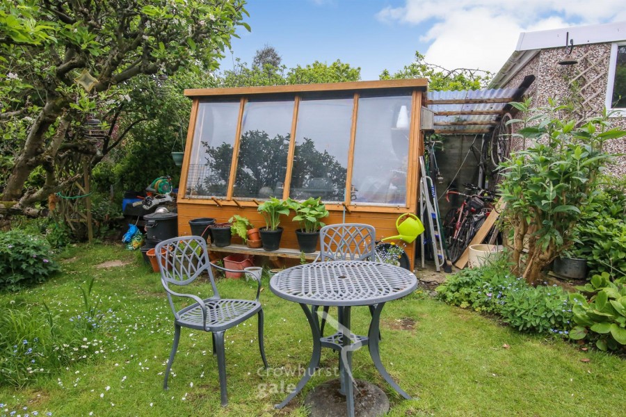 Images for Barton Road, Rugby EAID:CROWGALAPI BID:1