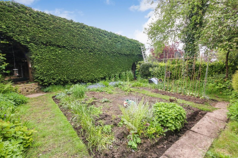 Images for Barton Road, Rugby EAID:CROWGALAPI BID:1