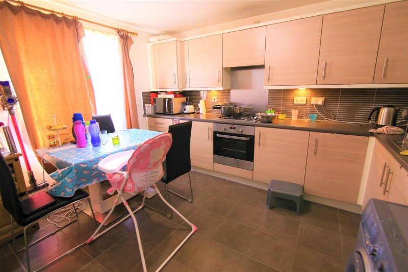 Images for Copperfield Close, Rugby EAID:CROWGALAPI BID:1