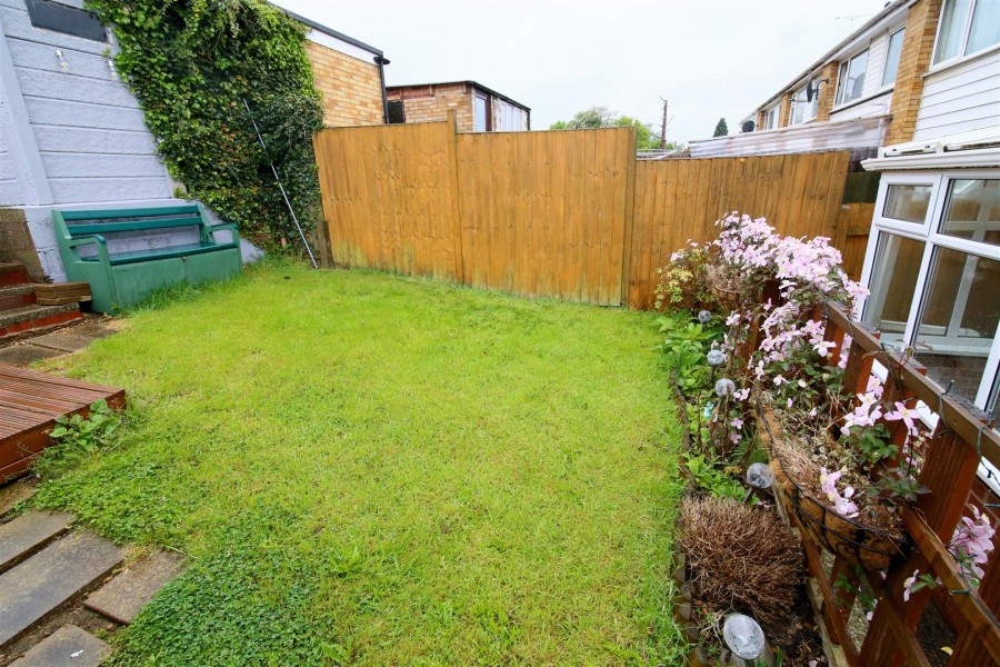 Images for Frobisher Road, Rugby EAID:CROWGALAPI BID:1