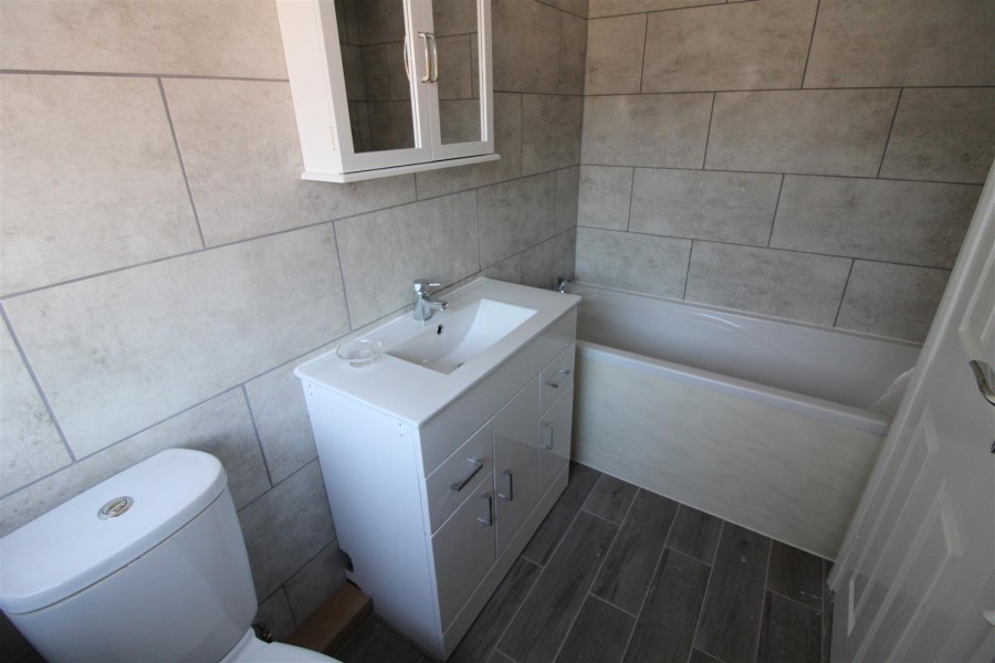 Images for Parkfield Road, Newbold, Rugby EAID:CROWGALAPI BID:1