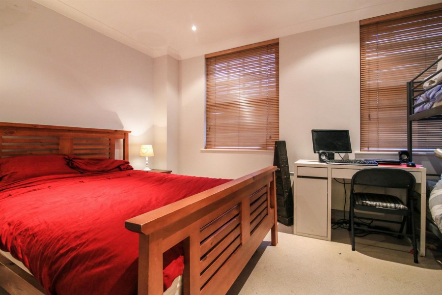 Images for Little Church Street, Town Centre, Rugby EAID:CROWGALAPI BID:1